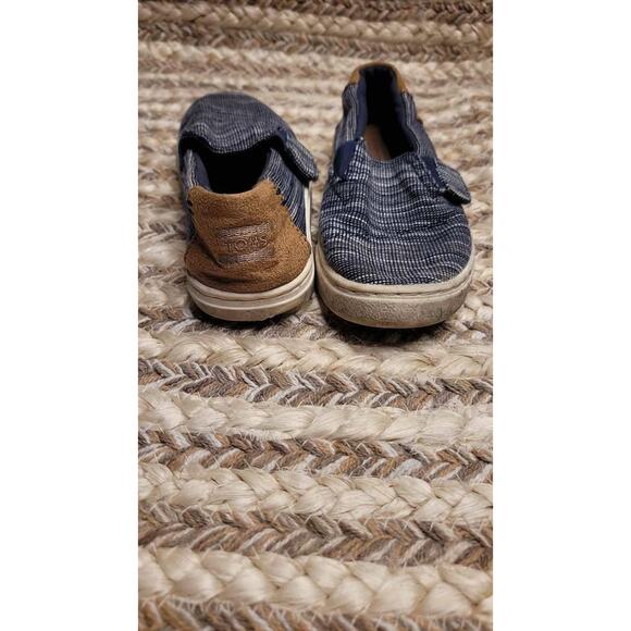 TOMS Blue White Stripe Canvas Slip On Shoes Toddler Casual Size 10 - Picture 1 of 8